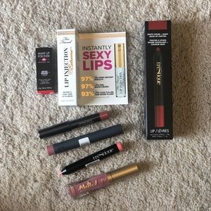 Lip  sample bundle - ONE FULL SIZE ITEM
